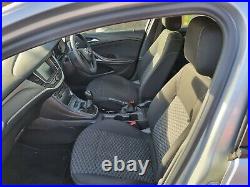 Vauxhall astra design silver, manual, ac central locking alloys